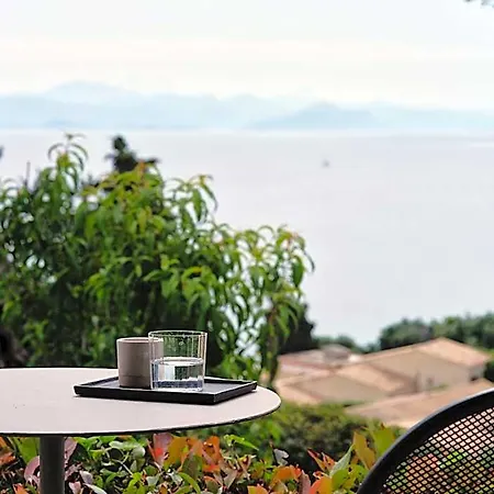 Aeolos Hotell Corfu (city)